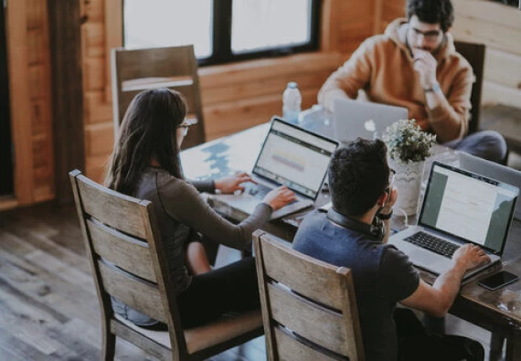 startups-minimum-wage-laws